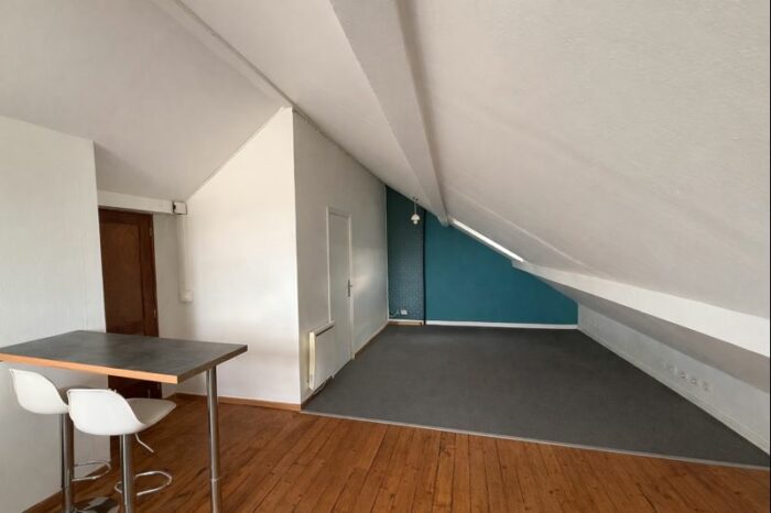 a2a5a3eb-5c6b-4031-9100-eed6027ffd6d-md